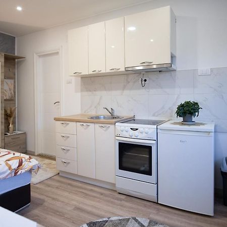 Apartments Solar Требине Екстериор снимка
